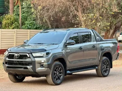 Picture of Toyota Hilux 2022