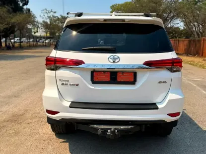 Picture of Toyota Fortuner 2017