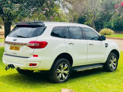 Picture of Ford Everest 2018