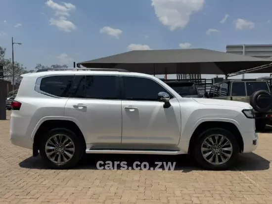 Picture of Toyota Land Cruiser 2023