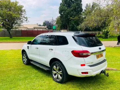 Picture of Ford Everest 2018