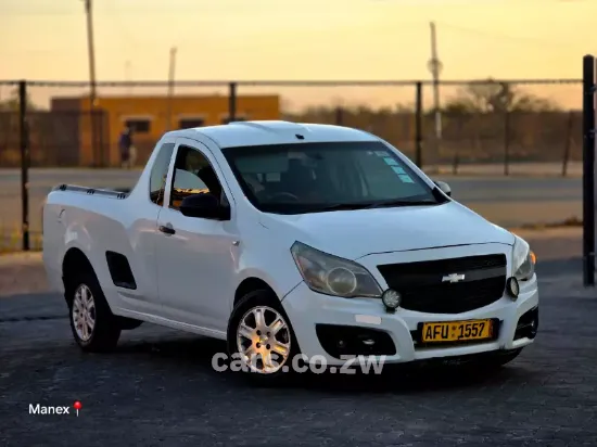 Picture of Chevrolet Utility 2015