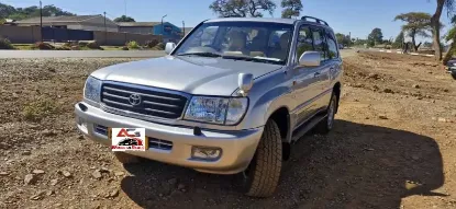 Picture of Toyota Land Cruiser 100 series 1999