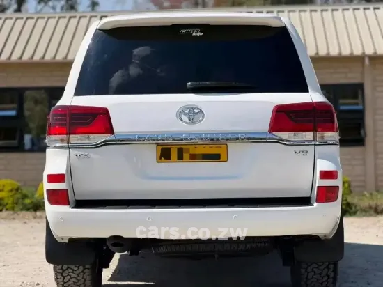 Picture of Toyota Land Cruiser 2017