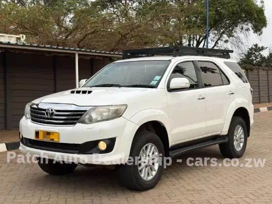 Picture of Toyota Fortuner 2014