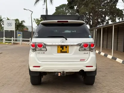 Picture of Toyota Fortuner 2014
