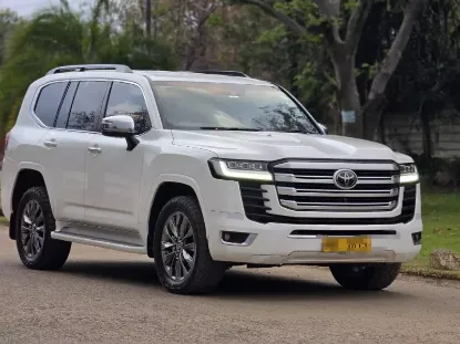 Picture of Toyota Land Cruiser 2022