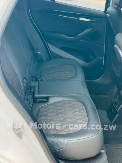 Picture of BMW X1 2019