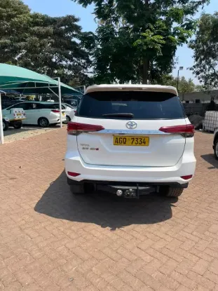 Picture of Toyota Fortuner 2017