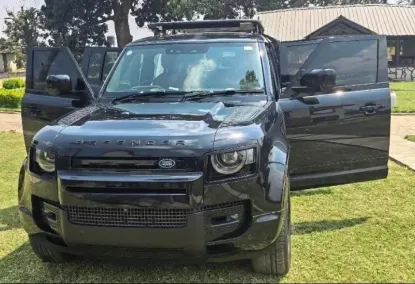 Picture of Land Rover Defender 2025