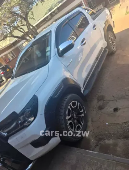Picture of Toyota Hilux 2024