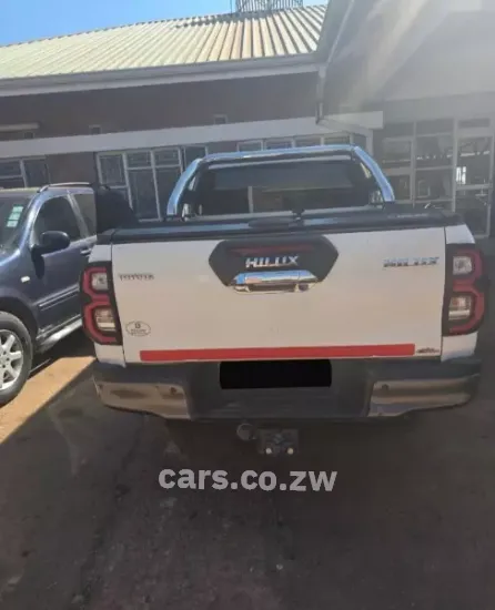 Picture of Toyota Hilux 2024