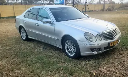Picture of Mercedes Benz E-Class 2008