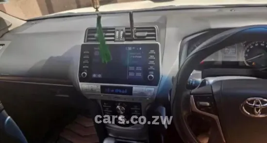 Picture of Toyota Prado 2022