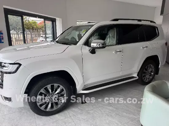 Picture of Toyota Land Cruiser 2024