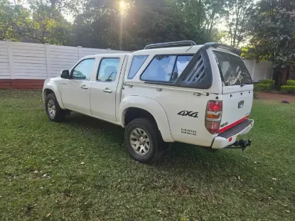 Picture of Mazda BT-50 2012