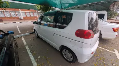 Picture of Toyota porte 2015