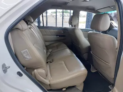 Picture of Toyota Fortuner 2011