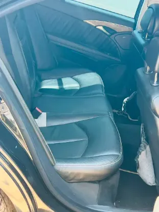 Picture of Mercedes Benz E-Class 2009