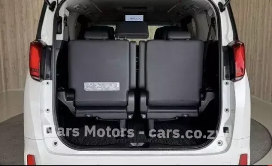 Picture of Toyota Alphard 2022