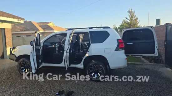 Picture of Toyota Land Cruiser 2018