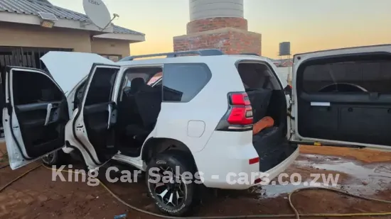 Picture of Toyota Land Cruiser 2018