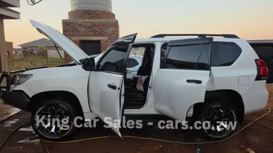Picture of Toyota Land Cruiser 2018