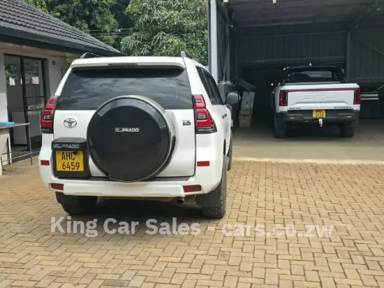 Picture of Toyota Land Cruiser 2018