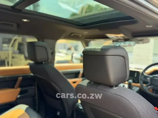 Picture of Land Rover Defender 2023