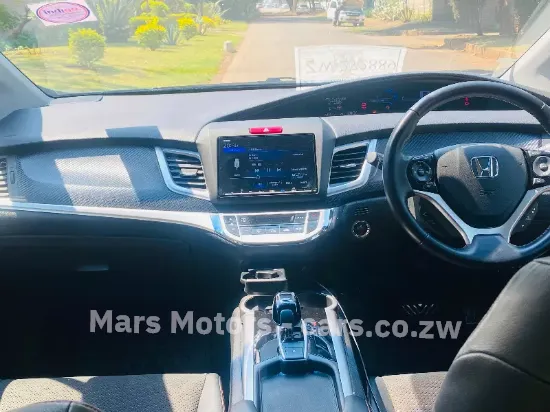 Picture of Honda Jade 2020