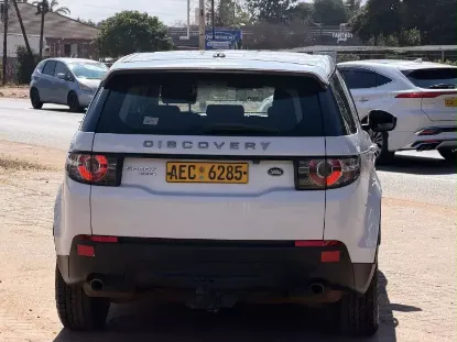 Picture of Land Rover Discovery 2017