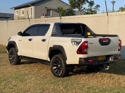 Picture of Toyota Hilux 2021