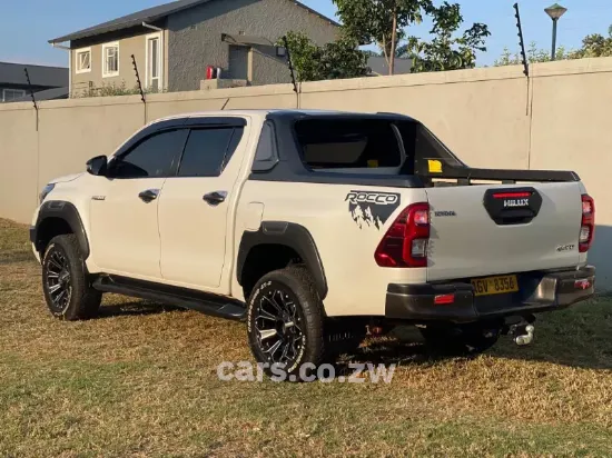 Picture of Toyota Hilux 2021