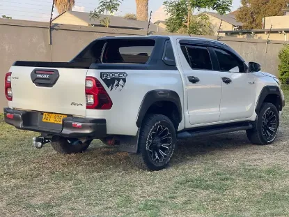 Picture of Toyota Hilux 2021
