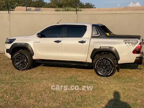 Picture of Toyota Hilux 2021