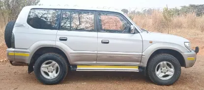 Picture of Toyota Prado 1999