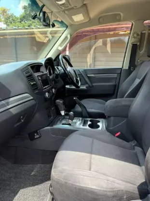 Picture of Mitsubishi Pajero 2013