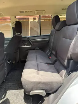 Picture of Mitsubishi Pajero 2013