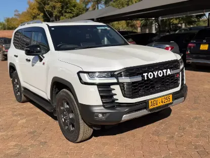 Picture of Toyota Land Cruiser 2023