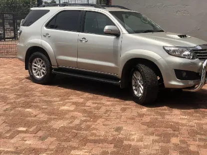Picture of Clean Fortuner D4d for hire