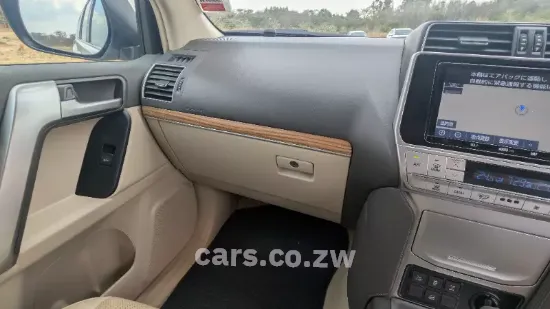 Picture of Toyota Prado 2021