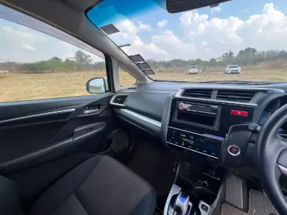 Picture of Honda Fit 2014