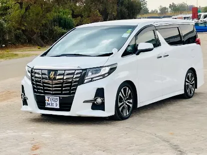 Picture of Toyota Alphard 2017