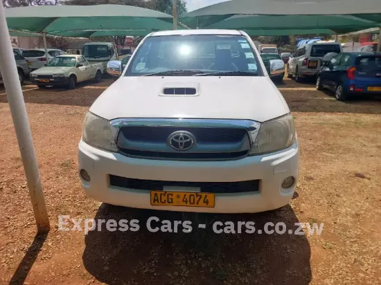 Picture of Toyota Hilux 2011