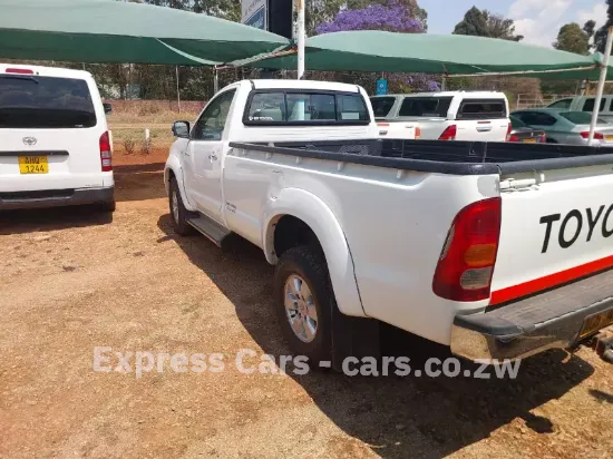 Picture of Toyota Hilux 2011