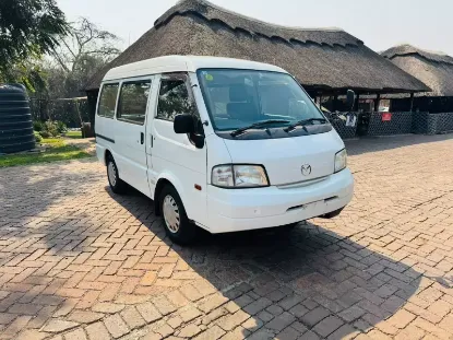 Picture of Mazda Bongo 2017