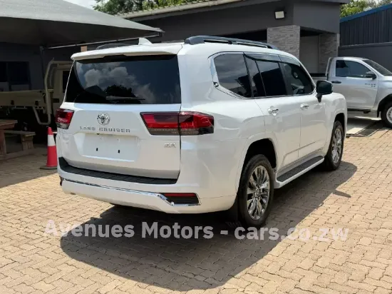 Picture of Toyota Land Cruiser 2025
