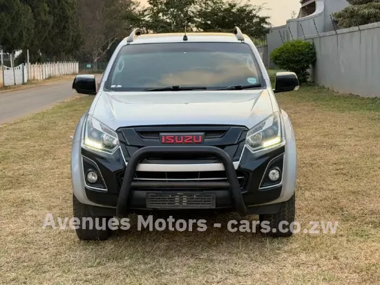 Picture of Isuzu X-Rider 2018