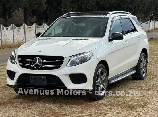 Picture of Mercedes Benz GLE 2017
