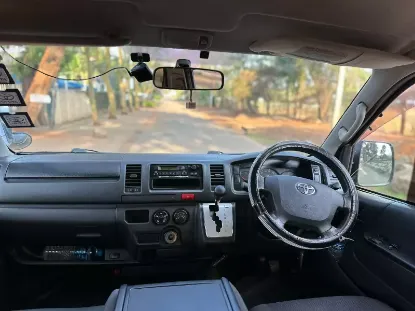 Picture of Toyota Hiace 2017